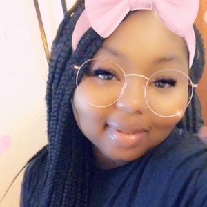 Meet your Posher, Jonnetta